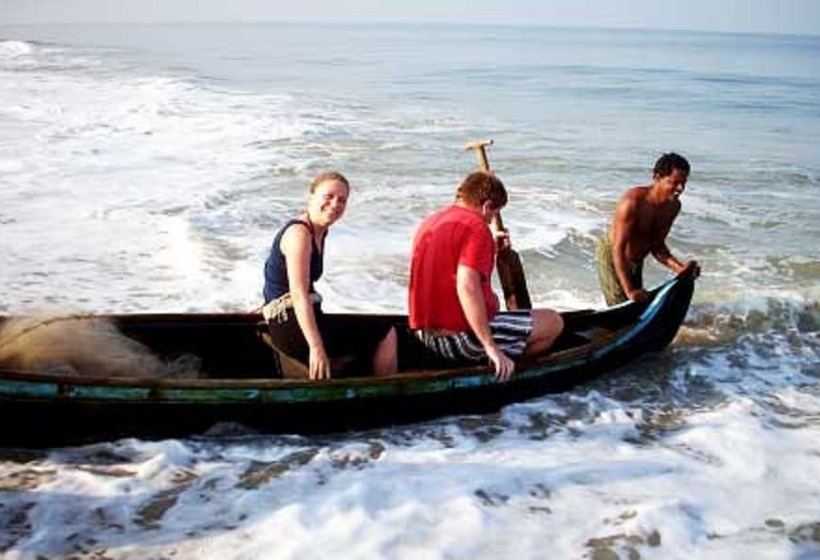 Пансион Marari Beach Villas