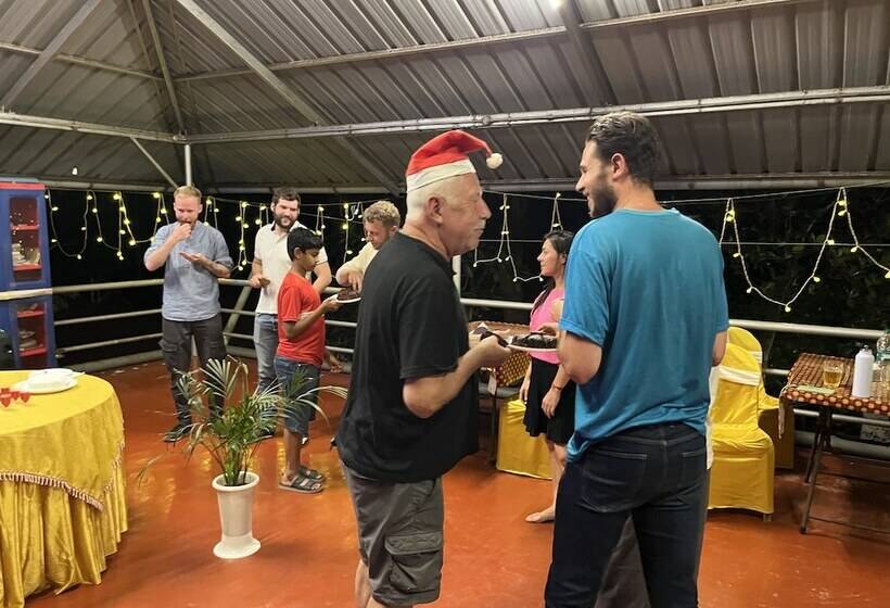 Пансион Marari Beach Villas