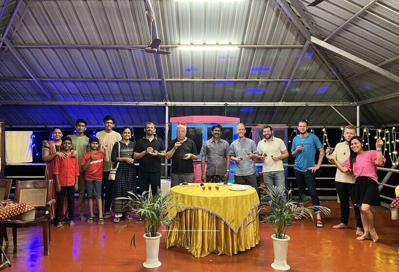 Пансион Marari Beach Villas