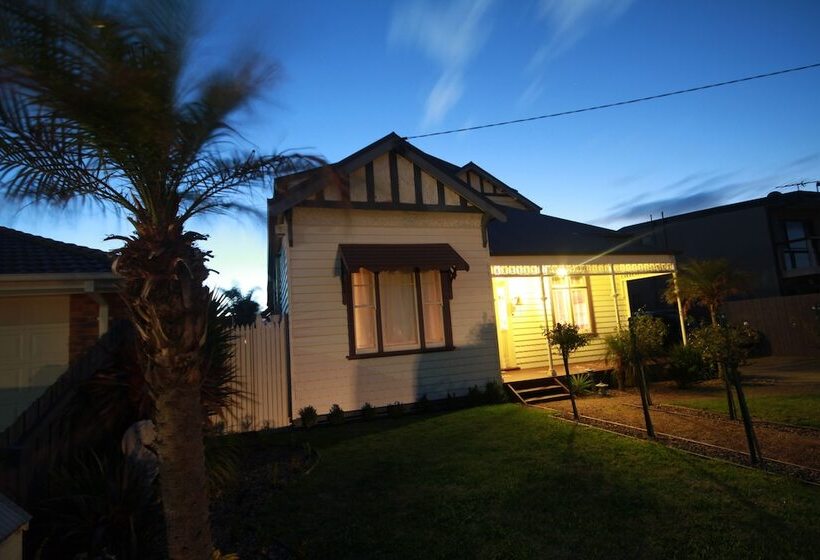 פנסיון Pelican Sands Bed & Breakfast