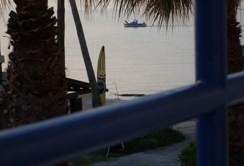 Philippos Studios & Apartments