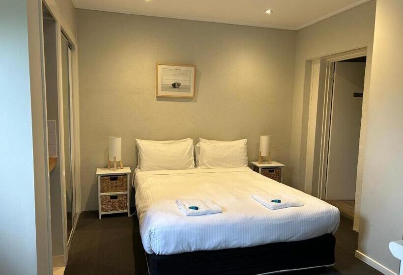 Portarlington Beach Motel