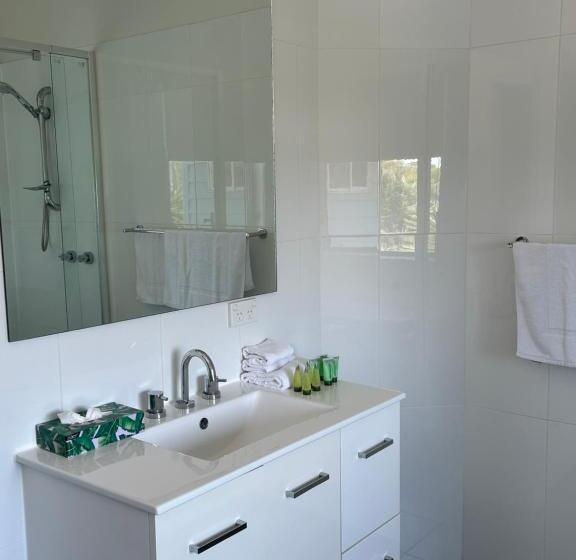 Portarlington Beach Motel