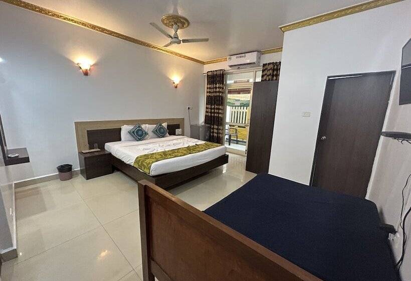 Rbr Beach Resort Calangute