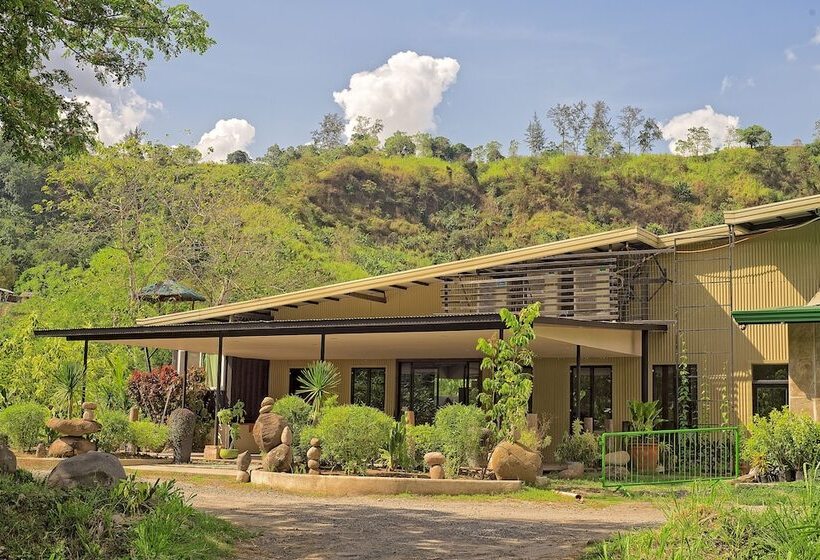 استراحتگاه Green Canyon Leisure Farms