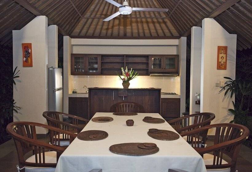 Курорт Natah Bale Villas