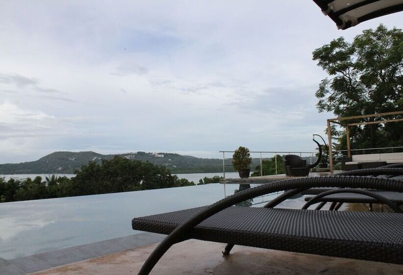 استراحتگاه Ocean Suites Bohol Boutique