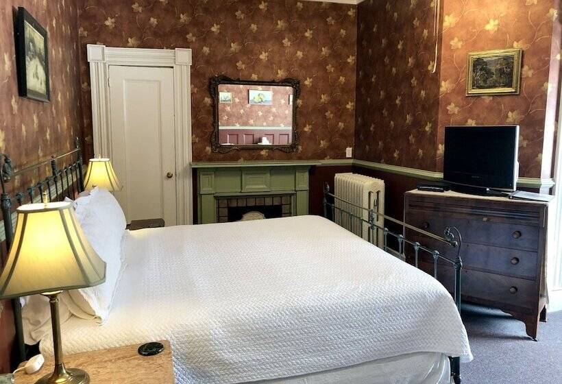 مبيت وإفطار Rogues  Harbor Inn