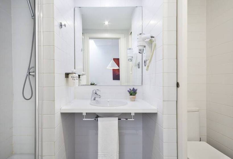 Sitges Group Blue&white