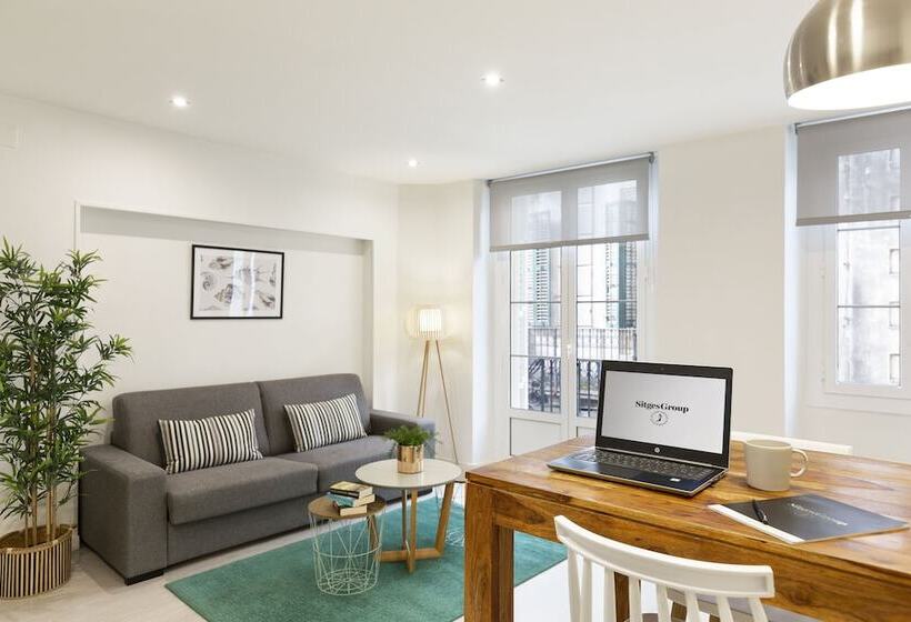 Sitges Group Blue&white