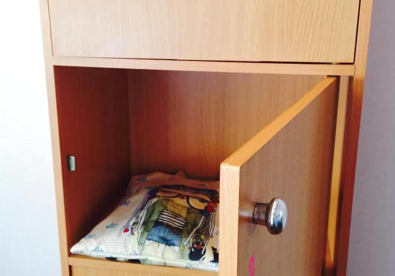 הוסטל The Living Place 3