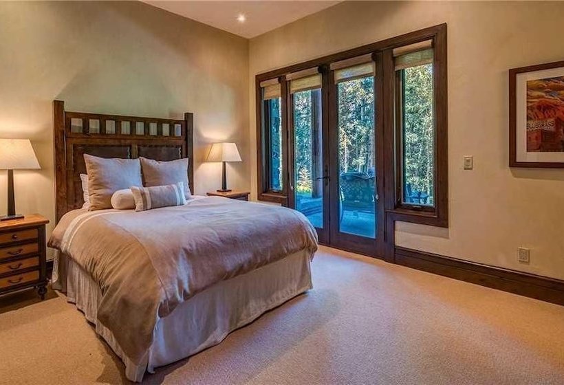 Townhome On The Creek 135