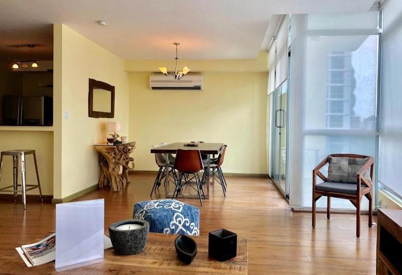 Vip Apartment Avenida Balboa