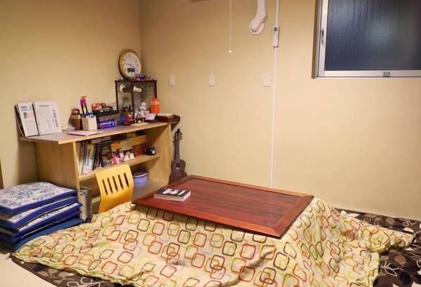 Yokohama Central Hostel