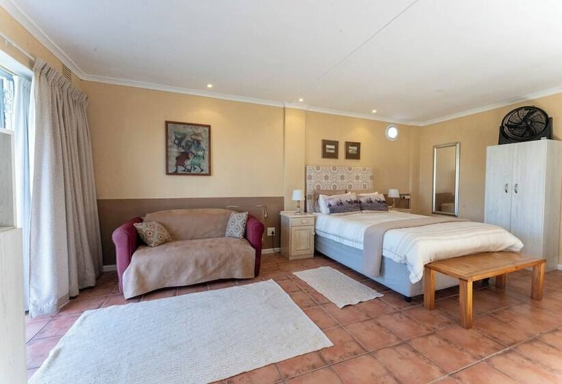 Aestas Bed & Breakfast