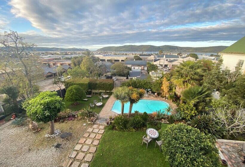 Aestas Bed & Breakfast