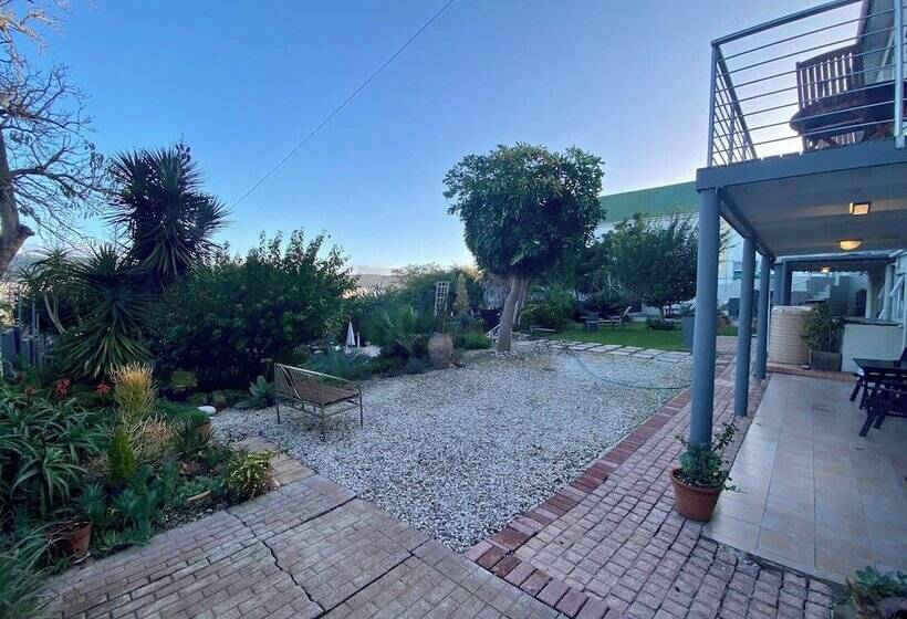 Aestas Bed & Breakfast