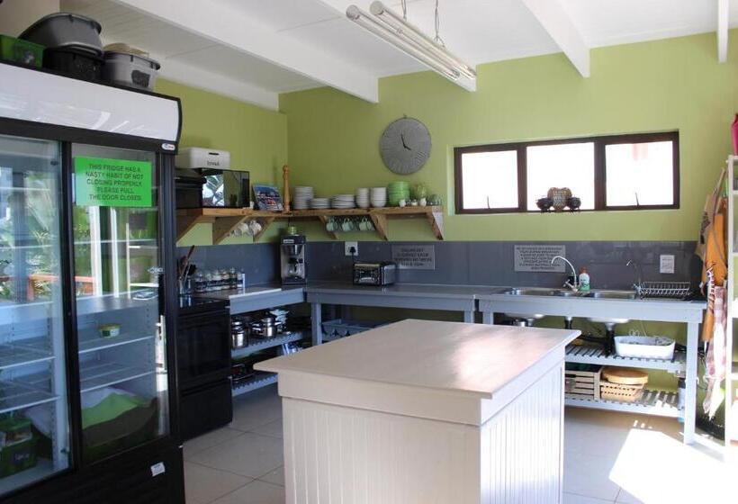 فندق صغير @ Rosie S