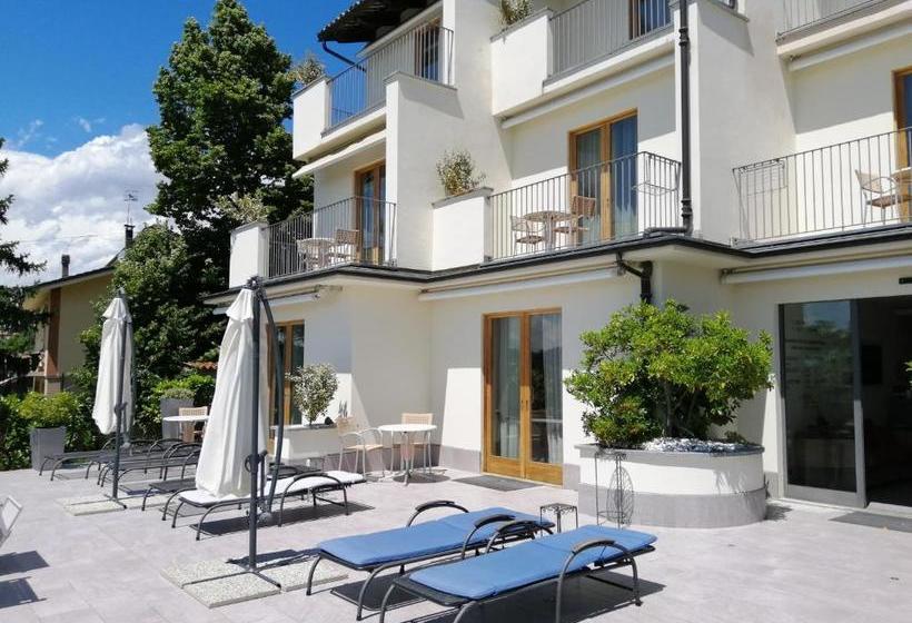 Réva Residences And Pool