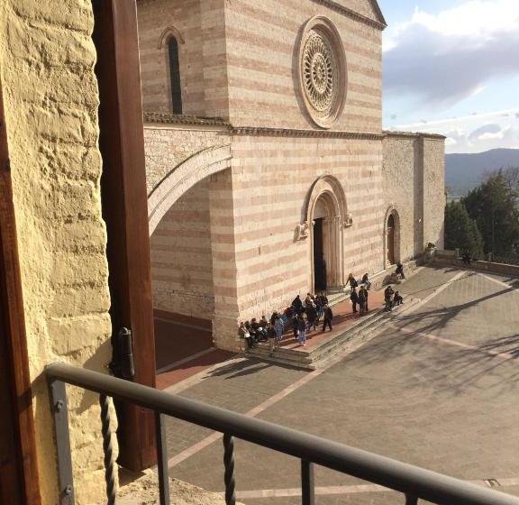 Appartamenti Piazza Santa Chiara