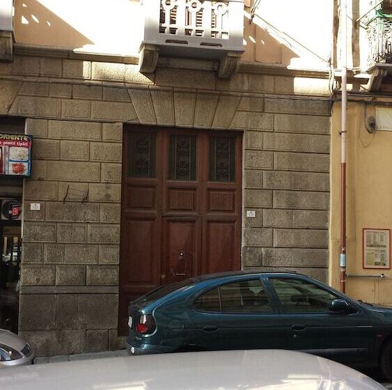 مبيت وإفطار Beni Benius