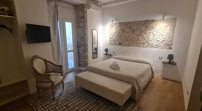 مبيت وإفطار Beni Benius