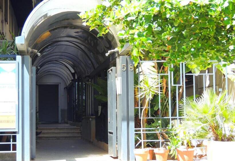 住宿加早餐  In Itinera