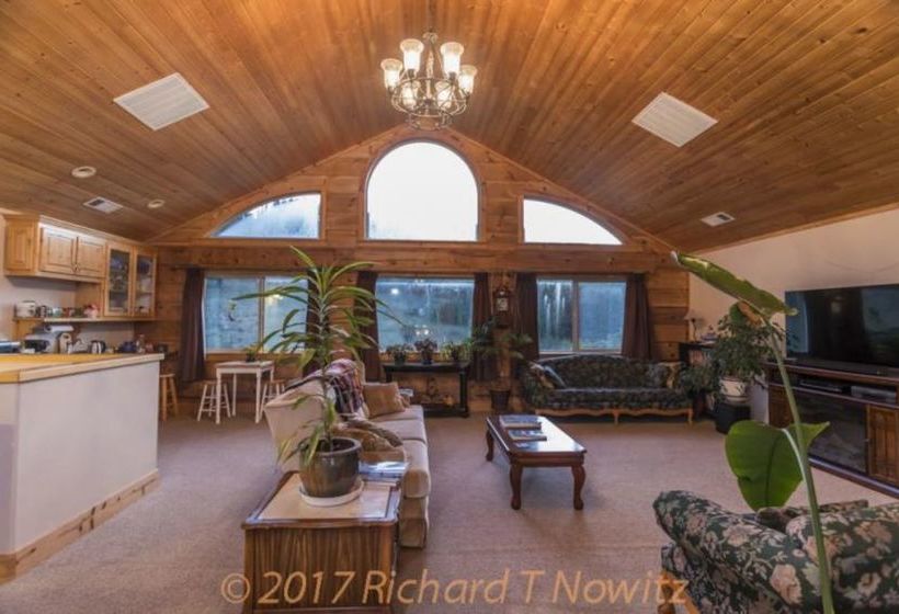 Mt. Emily Ranch Bed And Breakfast