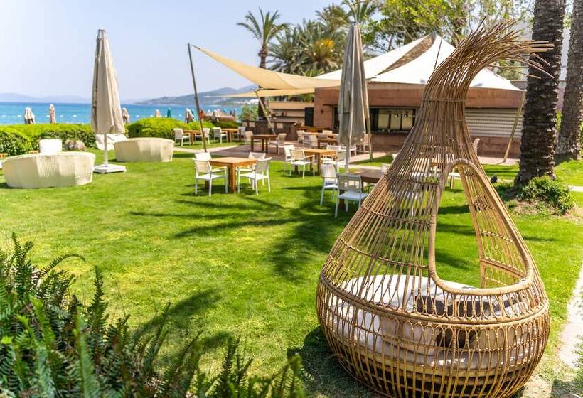 Casa Dell Arte Hotel Of Arts & Leisure