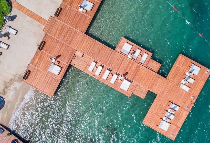 Casa Dell Arte Hotel Of Arts & Leisure