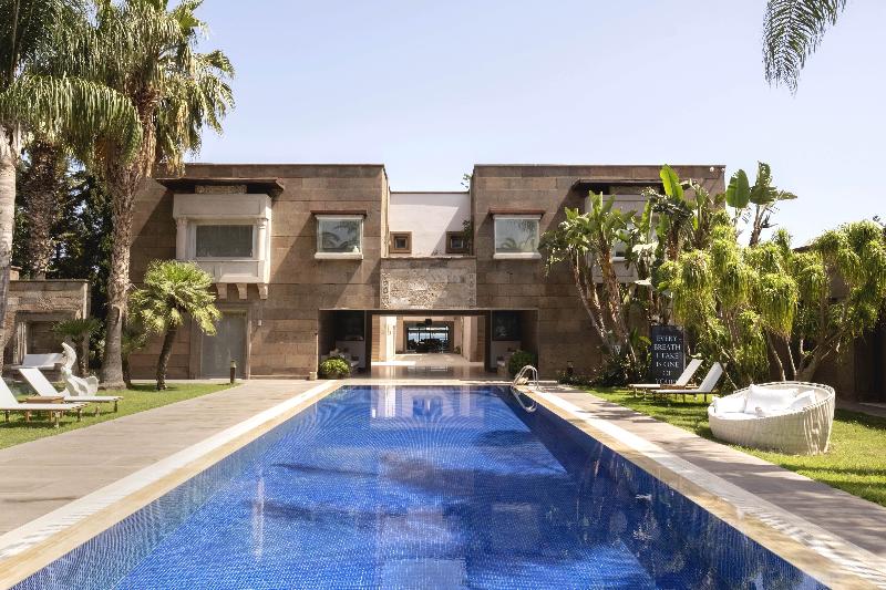 Casa Dell Arte Hotel Of Arts & Leisure