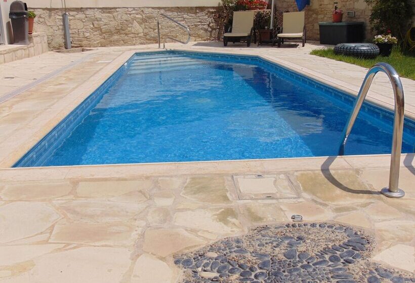 Charalambos Holiday Cottage