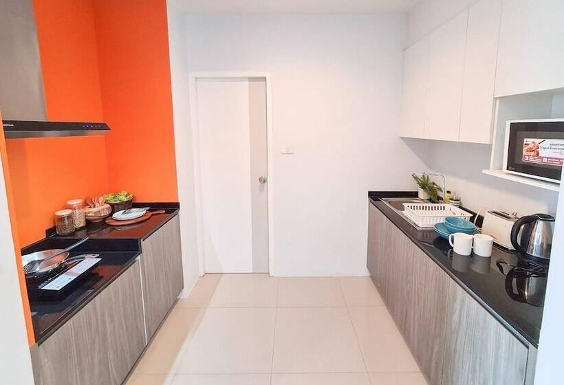 Des Res Hotel And Residence