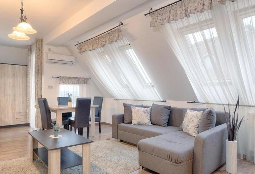 Fortuna 7 Apartments