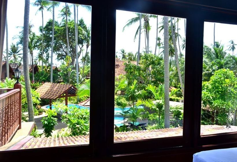 Green Coconut Village