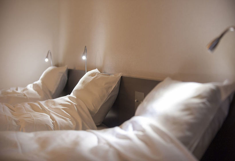 בית מלון כפרי Hana  Fukaya & Spa