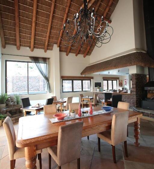 Отель 19th Hole Golf Villa Bed And Breakfast