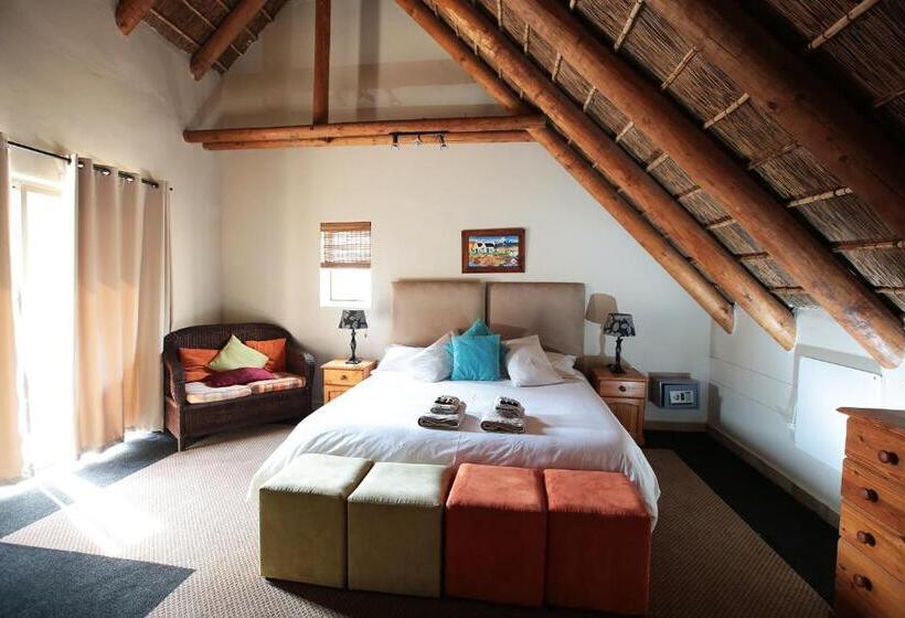 Отель 19th Hole Golf Villa Bed And Breakfast