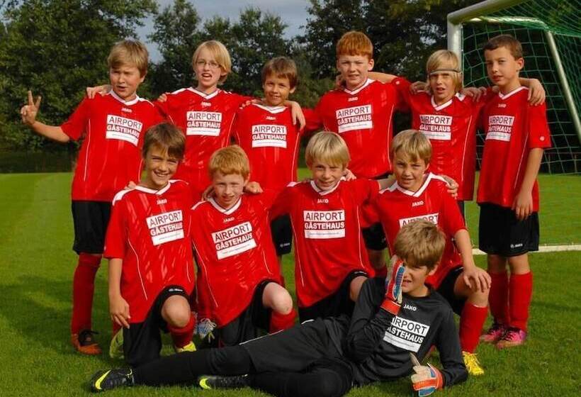 هتل Airportgastehaus Bremen