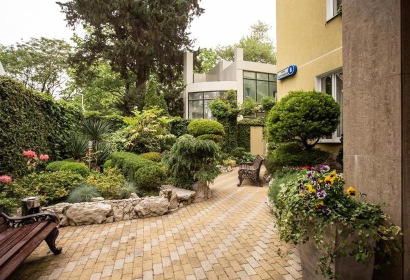 ホテル Almira Orion Group