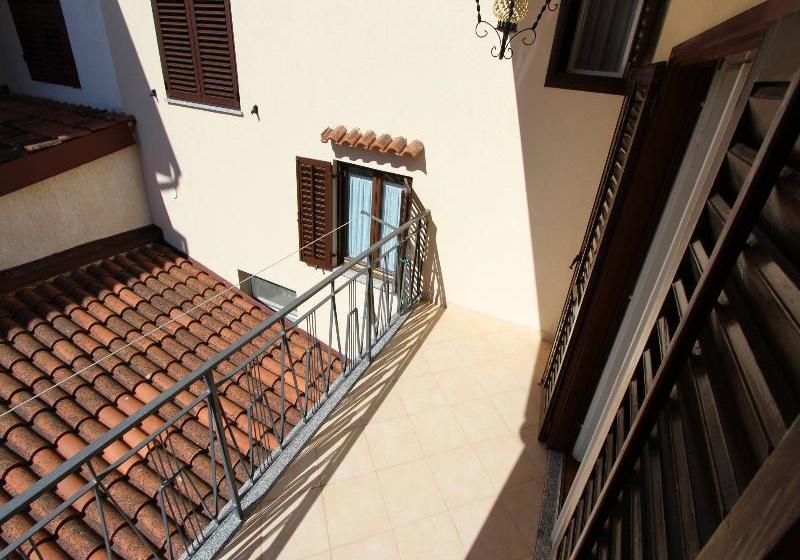 Отель Apartments Milka