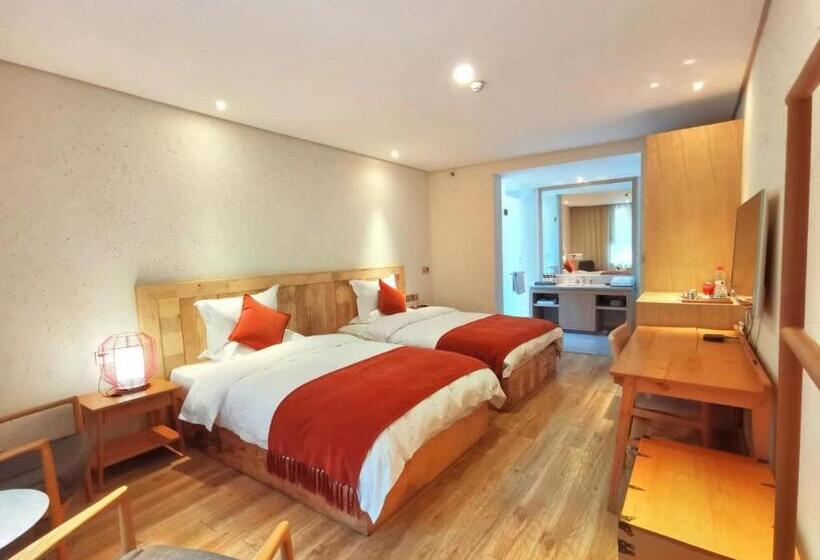 בית מלון כפרי Arro Khampa By Zinc Journey Lijiang