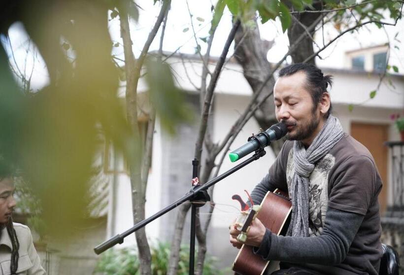 בית מלון כפרי Arro Khampa By Zinc Journey Lijiang