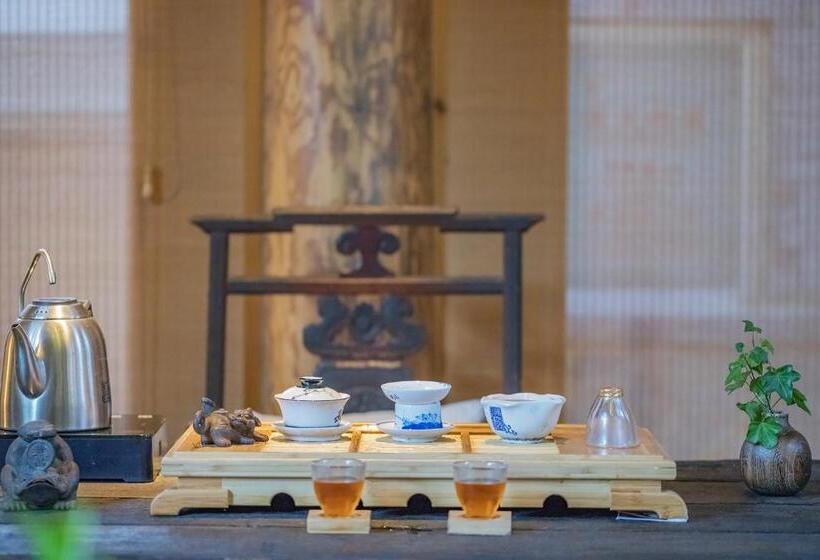 בית מלון כפרי Arro Khampa By Zinc Journey Lijiang