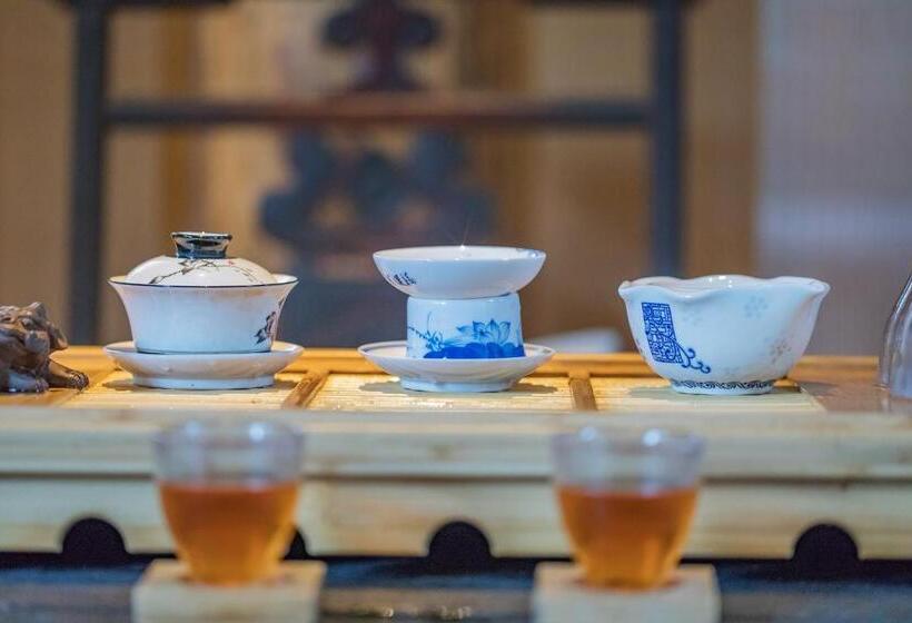 בית מלון כפרי Arro Khampa By Zinc Journey Lijiang