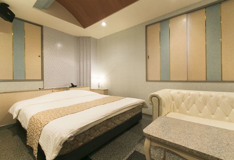 Отель Atlantis Toyonaka - Adults Only