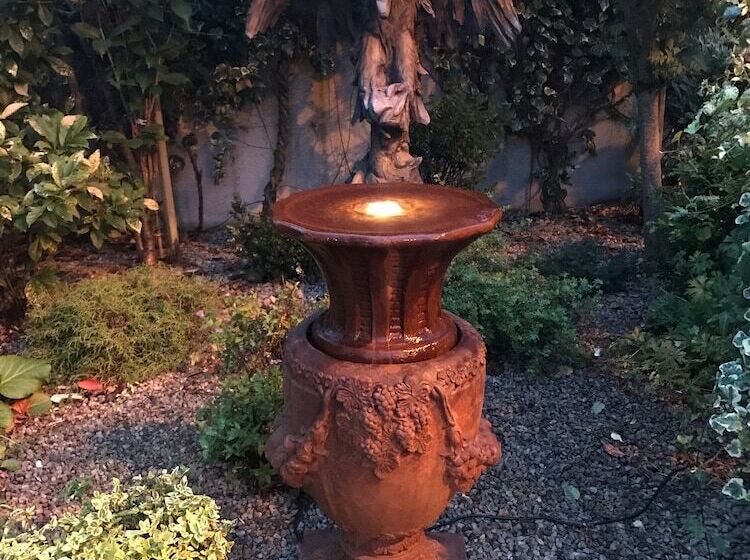 בית מלון כפרי Avlon House Bed And Breakfast