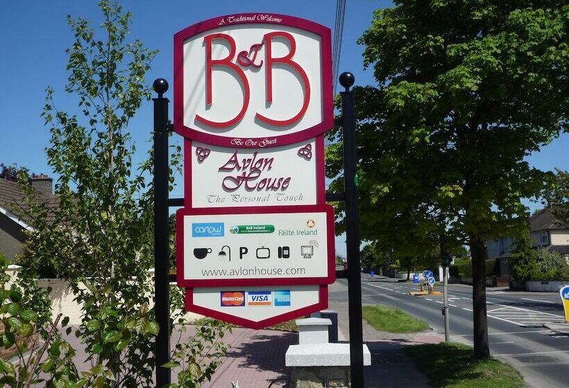 בית מלון כפרי Avlon House Bed And Breakfast