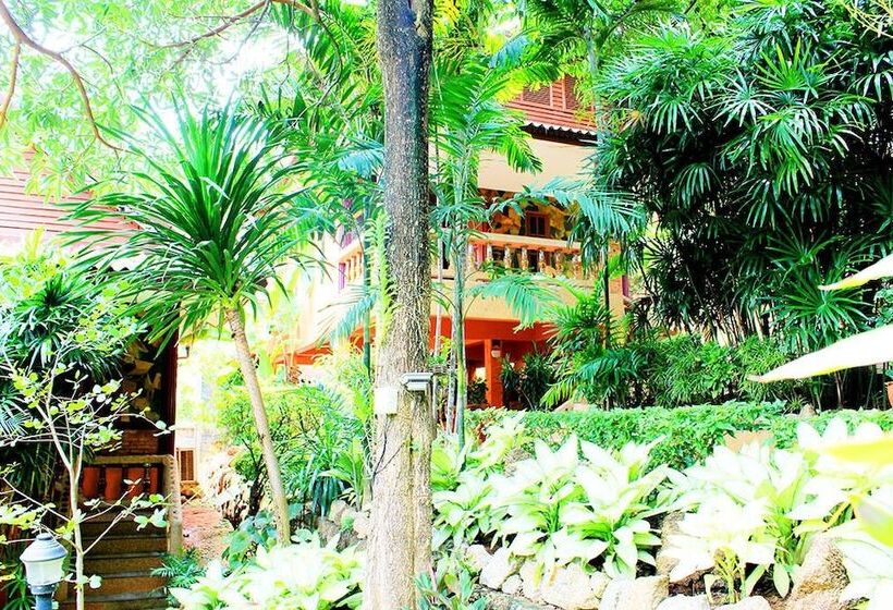 בית מלון כפרי Baan Vanida Garden Resort