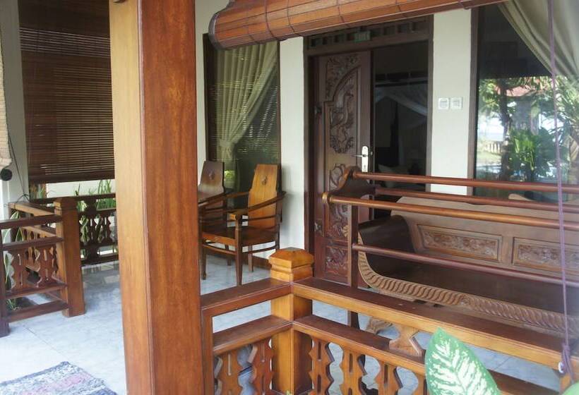 酒店 Batu Bolong Cottages